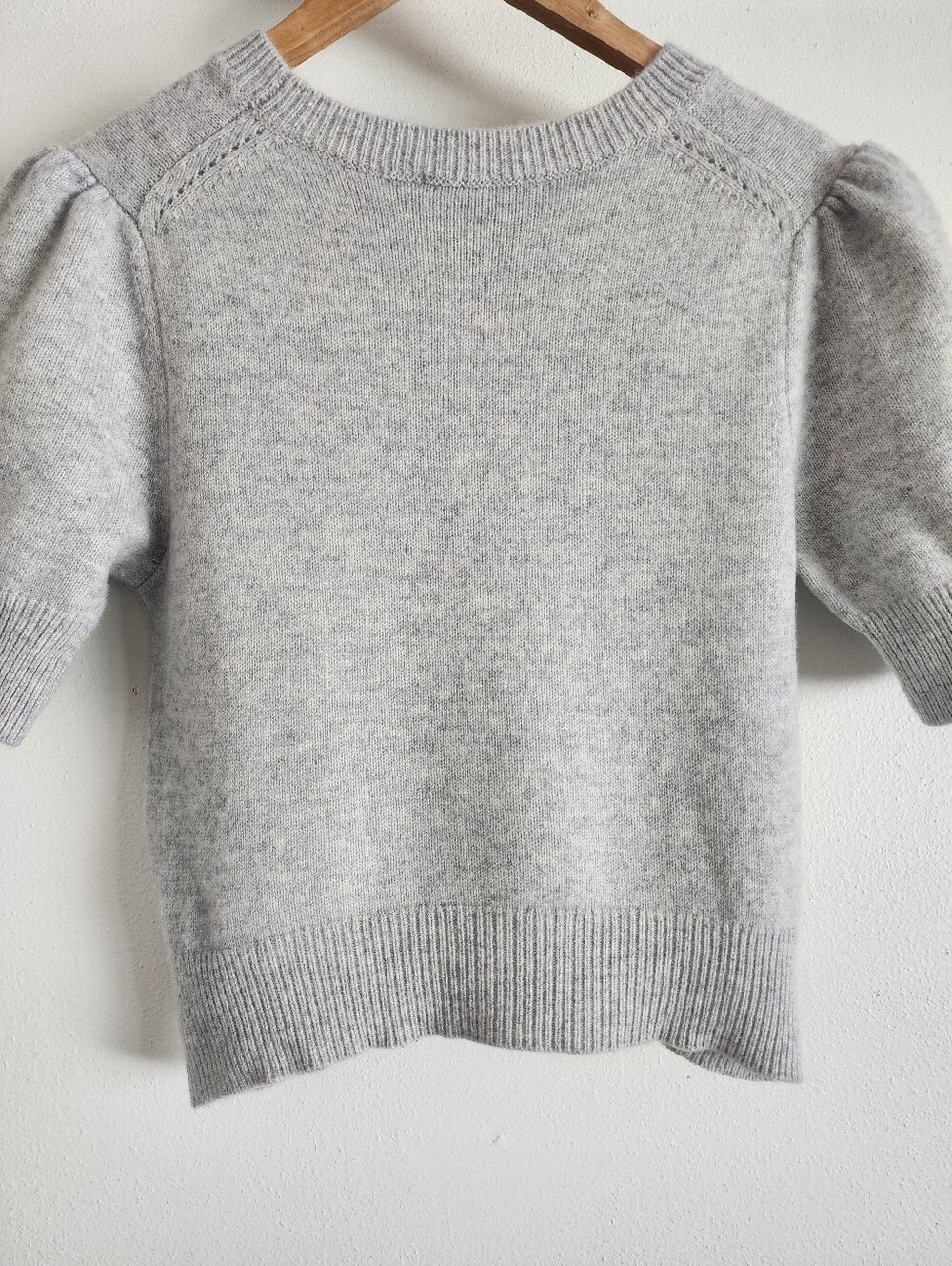 Wilfred Aritzia Cherub Gray Wool Cashmere Short Sleeve Knit Top Size M - Picture 9 of 15